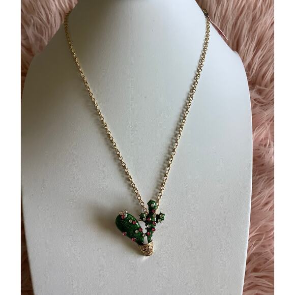 New with tag betseyville betsey Johnson necklace cactus 🌵 - Picture 1 of 4